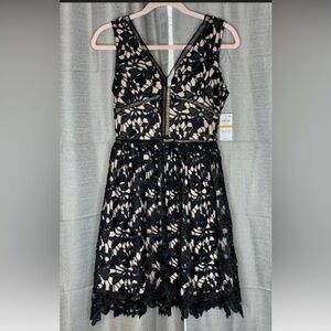 Romeo & Juliet- overlay lace dress